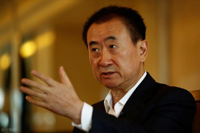 王健林再割肉：48座万达广场转手腾讯等“熟人”接手(图3)