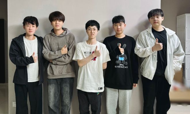 LOL：RNG官宣2024年新阵容小明回归S9冠军Lwx强势加盟(图2)