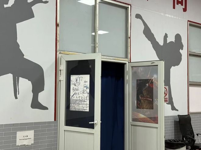 案例｜“你和我”：三年亏近百万一个高中辍学生的实验音乐乌托邦(图1)