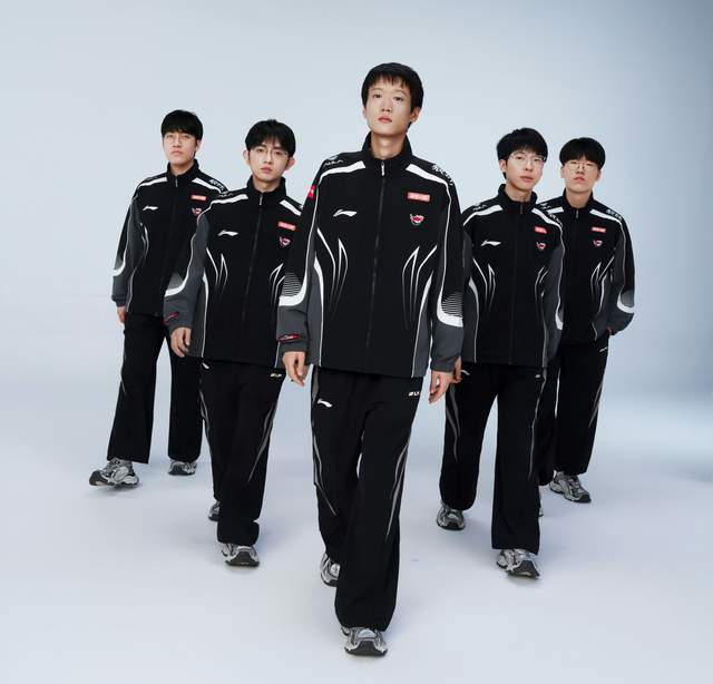 LOL更新战力排行榜第一毫不意外IG赫然在列!(图3)