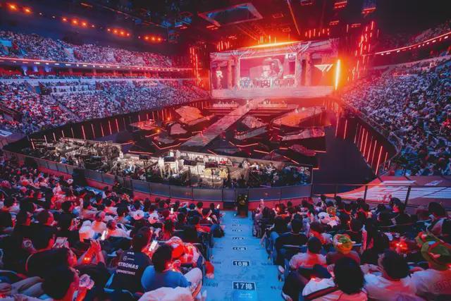 S赛三连冠+第六冠Faker与T1的亿元商业版图(图1)