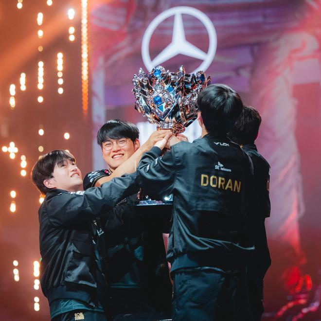 LPL连年打出耻辱成绩后英雄联盟是否已成过去?(图1)