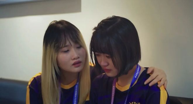首支闯入王者荣耀顶级赛事的女子战队在群嘲中死磕到底(图5)