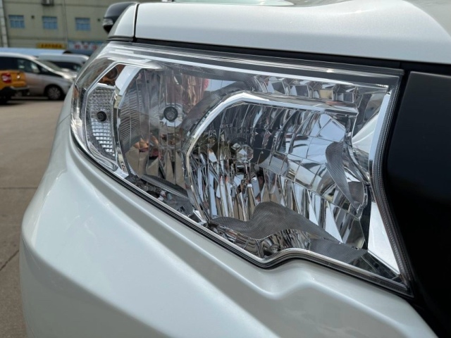 2024款霸道2700TX铝轮底挂无天窗港口现车钜惠来袭(图5)