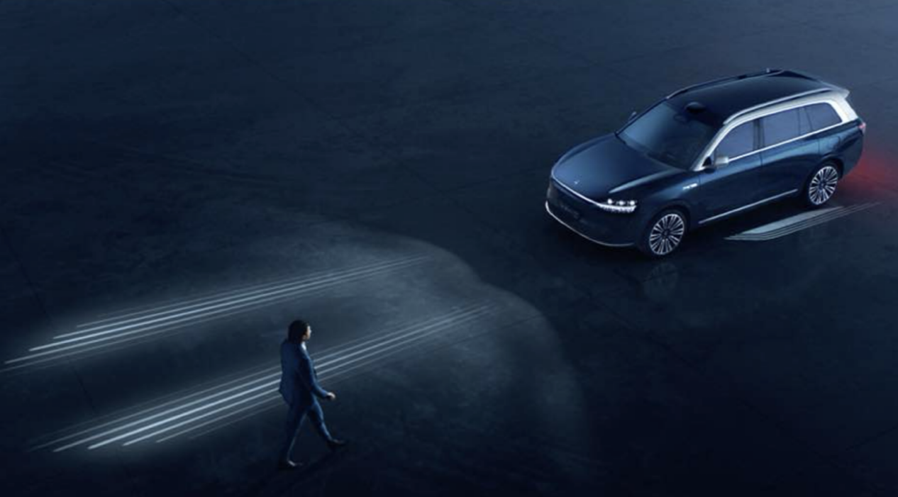 问界M9迎来四月OTA：一月一升级越开越好用(图2)