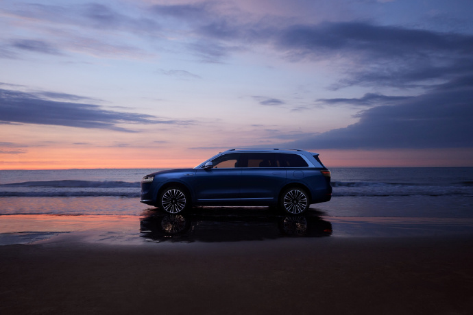 问界M9迎来四月OTA：一月一升级越开越好用(图4)